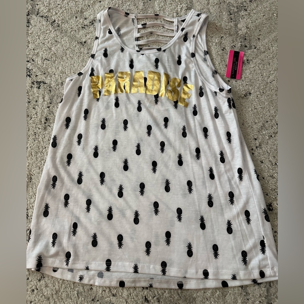 Material Girl Active Women’s Pineapple Paradise Graphic White Tank NET SZ: XL